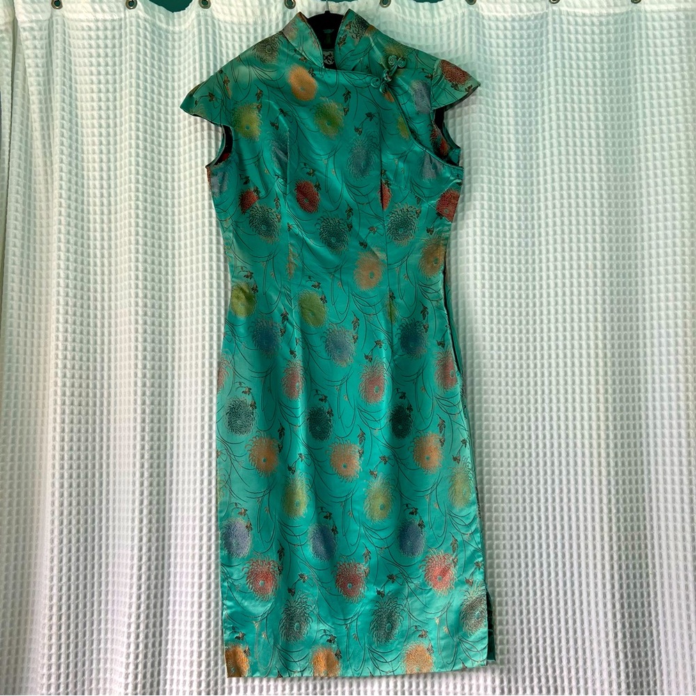Vintage “Carol Robins” silk Asian inspired floral dress